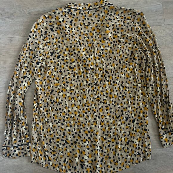 Zara Women's Medium Long Sleeve Animal Print Pajama Style Blouse - Picture 2 of 5